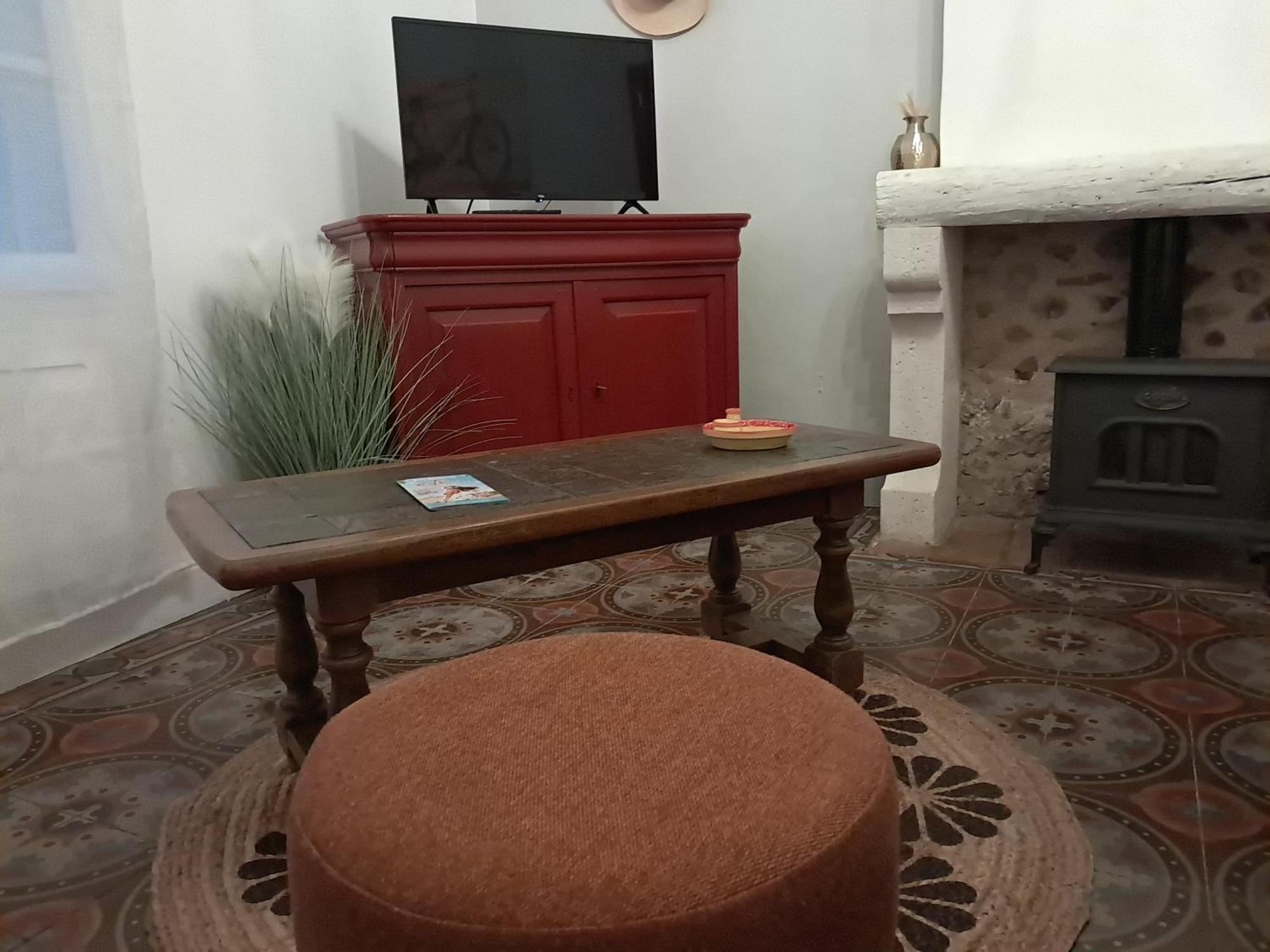 L'Oostaloo Logement De Vacances Usclas-l'Herault المظهر الخارجي الصورة